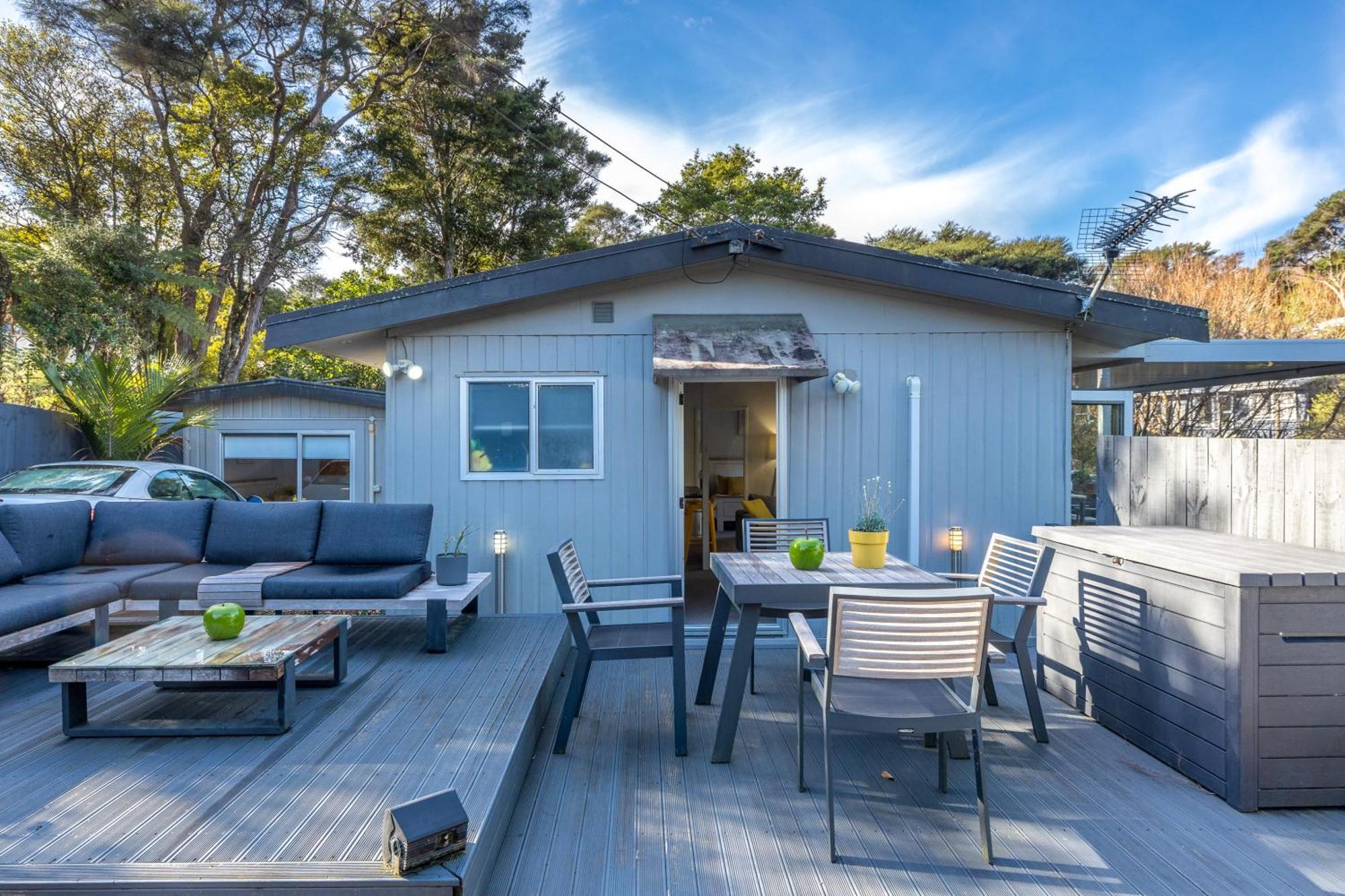 Island Sanctuary - Waiheke Holiday Home Ostend Luaran gambar