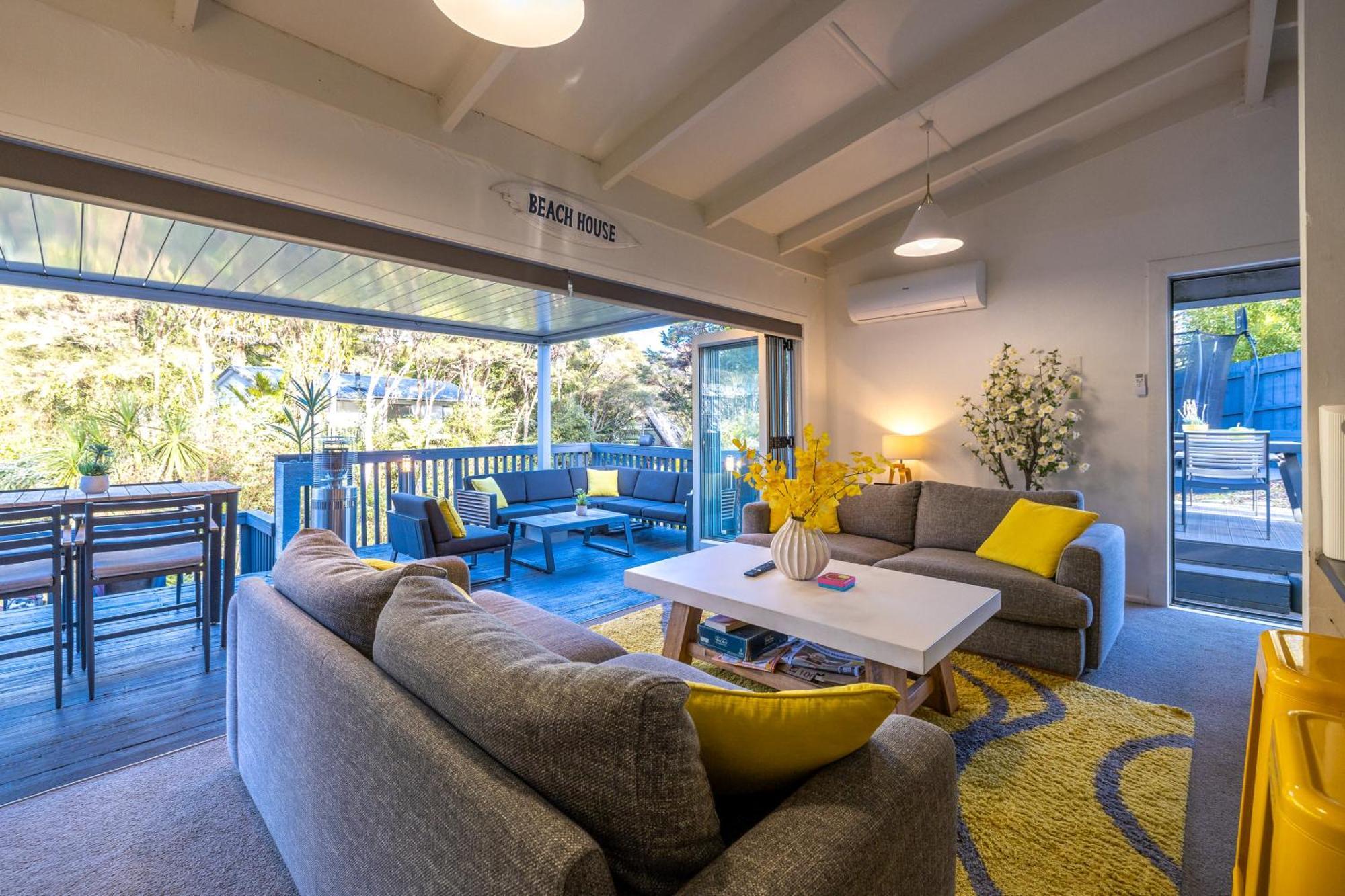 Island Sanctuary - Waiheke Holiday Home Ostend Luaran gambar